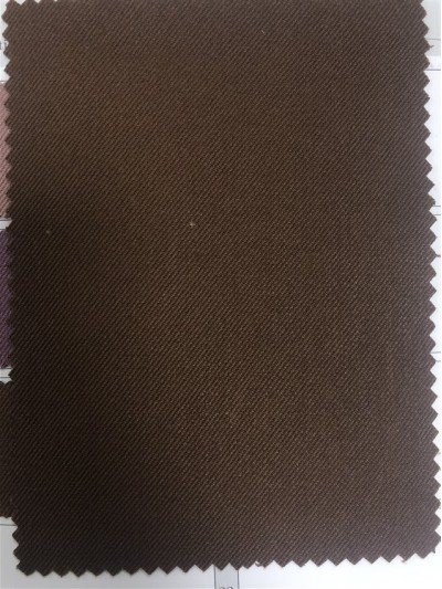 SX-LX 彈力斜紋 TR 8511 成份：80%T 18%R 2%SP 克重580g 側面照